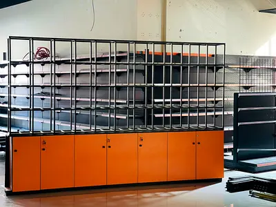 Modern Retail Display Shelf Unit