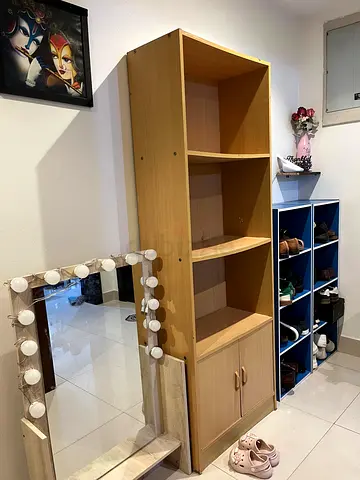 Stylish Wooden Bookcase with Storage