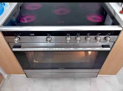 Siemens iq700 five burner cooker electric ceramic 90cm