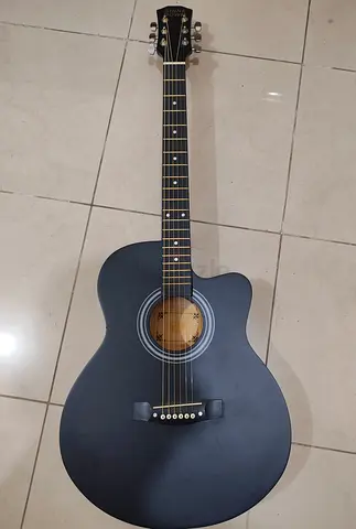 Acoustic Guitar in Sleek Black Finish