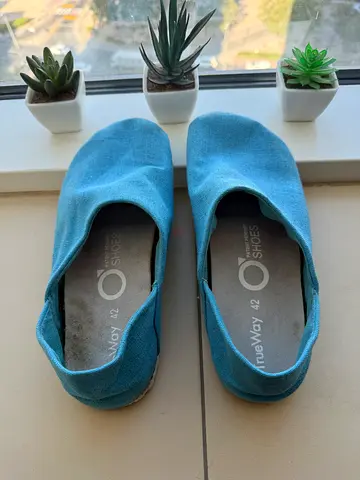 True Way Linen Slip oN