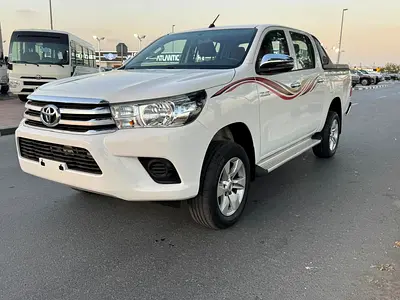 TOYOTA HILUX 2021 FULL OPTION AUTOMATIC 2.7 V4 GCC SPECS