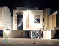 Luxury villa for sale in Al-Haliyo 2 area. 6 bedrooms, living room, majlis, and roof terrace. Attrac