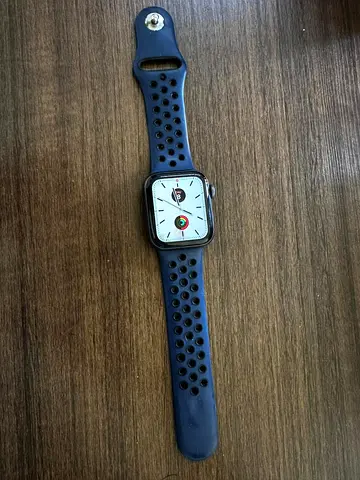 Apple Watch Series 5