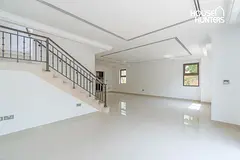Spacious | Large plot | Vacant | 4 Bedroom