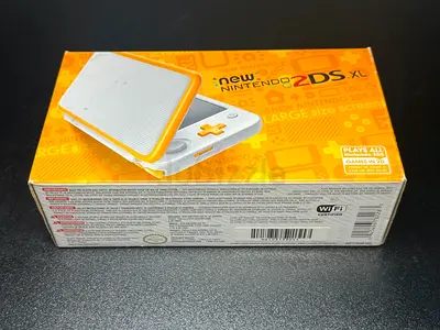 New 2ds xl with complete set