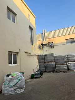 Warehouses and workers' accommodation for sale in Al Sajaa Al Hanu Al Jalil, Block 2. Freehold f