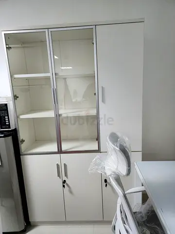 3 doors filling cabinet glossy white