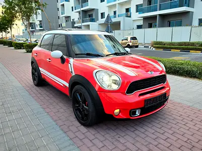 Mini Cooper S Countryman JCW 2012 | 2.0L - 4 Cylinder | Red Interior | Panoramic Sunroof | GCC Spec