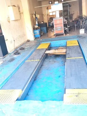 wheel alignment mechine with jaki