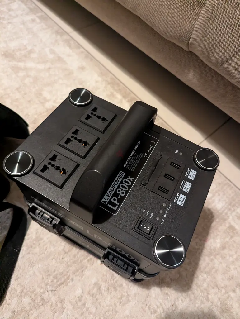 Classifieds: GODOX Leadpower LP-800X Portable Power Supply for
