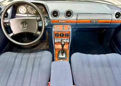 1985 Mercedes-BENZ E-CLASS — фото 9