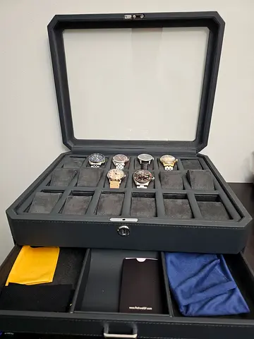 Watch BOX 18 pieces