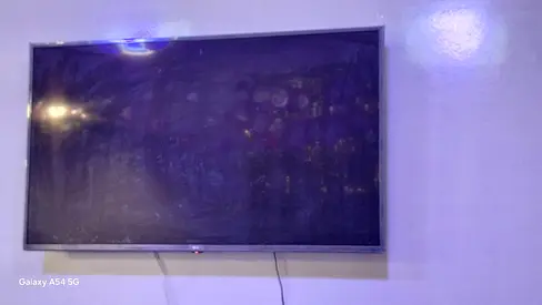 LG Flat Panel TV for Sale