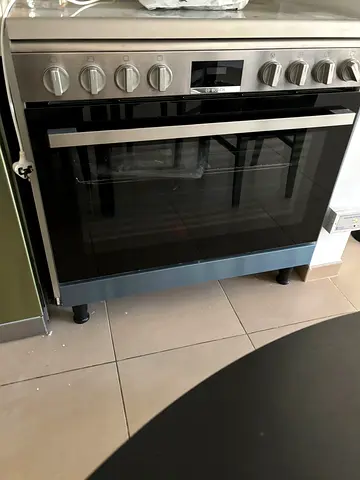 Bosch Gas Cooker Series 6 5barner 90x60cm Freestanding