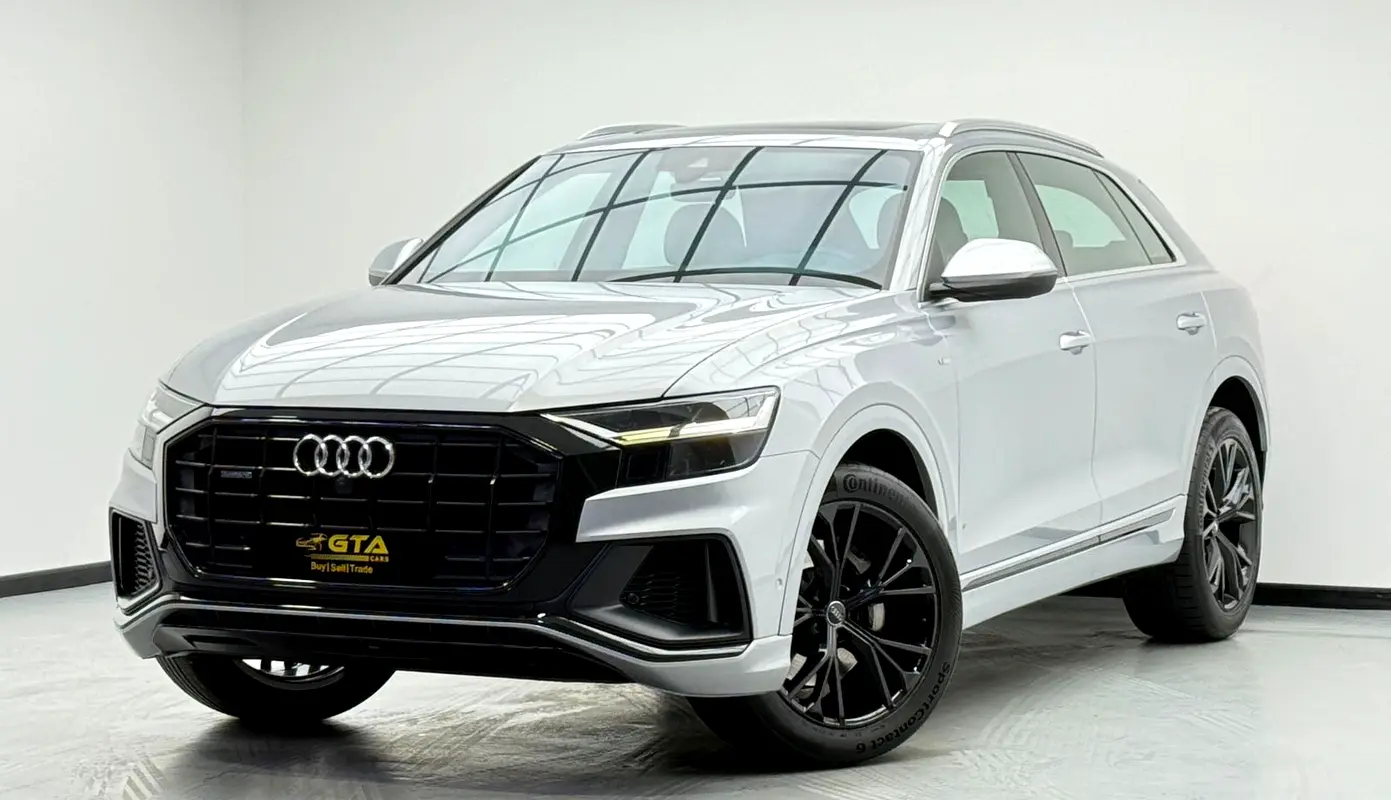 Audi Q8 2020 — photo 1 of 17