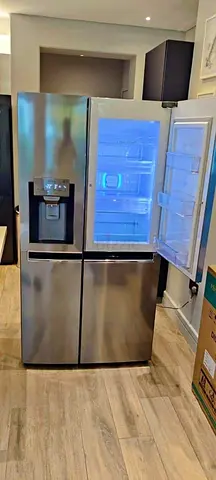 LG latest model 4 door fridge with smart cam and led also water depanser and ice maker