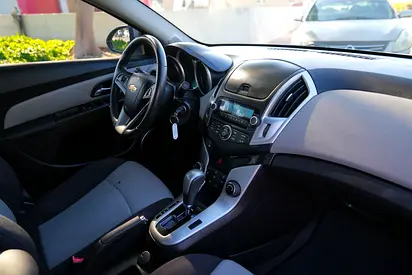 2016 Chevrolet CRUZE — фото 12