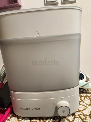 Philips Baby Bottle Sterilizer and Dryer in good condition
