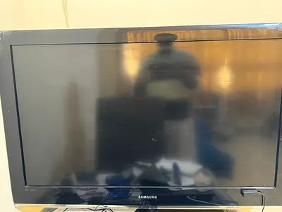 2 LCD 42inch very clean