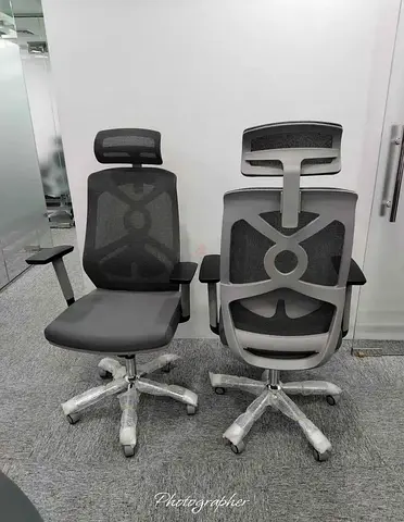 Brand New office chairs available good for you