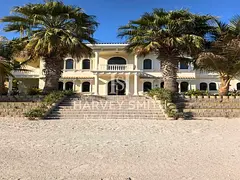 Beachfront Signature Villa | 6BR | Palm Jumeirah