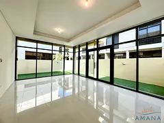 Huge and Cosy 3 Bedroom Villa W/ Maid's Room