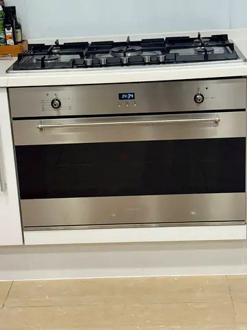 Smeg built in gas cooking hobs and oven 90 cm