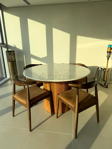 Solid Wood  Natural Marble Round Dining Set - 4 Seater