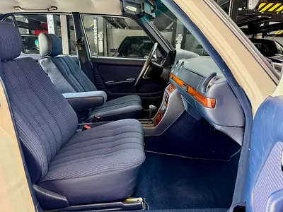 1985 Mercedes-BENZ E-CLASS — фото 14