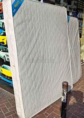 King size mattress 180x200cm. Same day delivery available