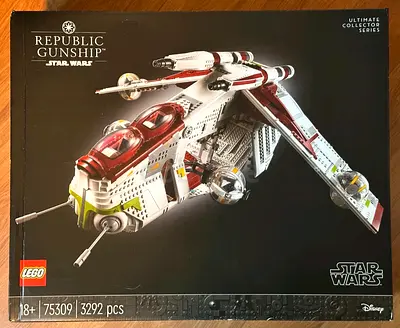 Retired LEGO Star Wars set for sale:  Republic Gunship - Ultimate Collectors Series 75309