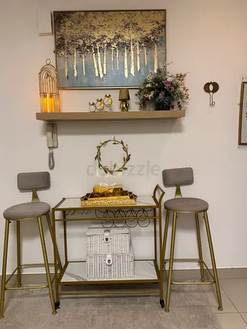 Furnished studio for female sharing