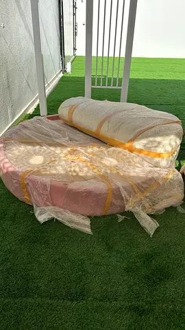 Pink Round Bed 175cm