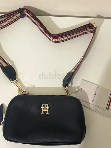 Tommy Hilfiger crossbody