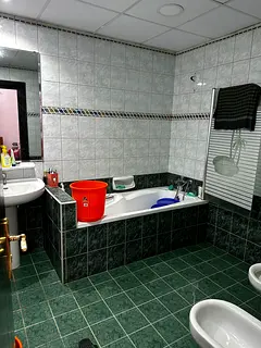 Fully Furnished room for couples near Burjuman Metro Station