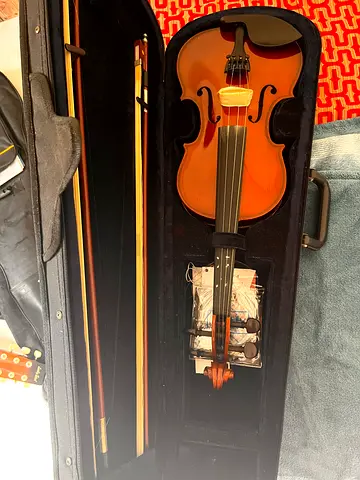 Violin acoustic