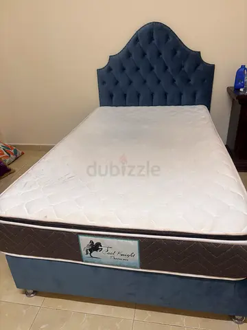 Stylish Queen Bed with Elegant Upholstered Headboard