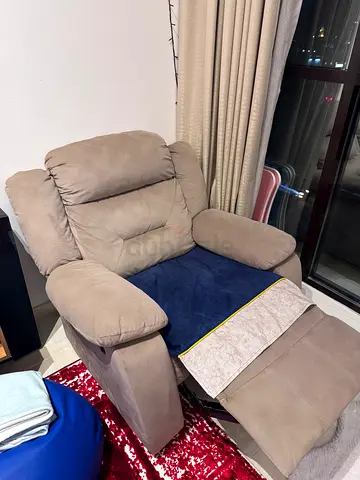 Comfortable Recliner Chair for Relaxation