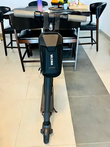 Ninebot ES4 by Segway scooter for sale…