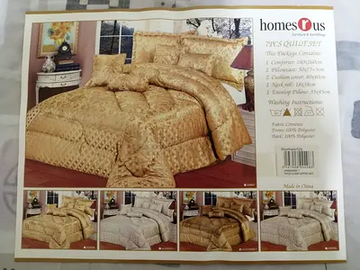 Elegant 7-Piece Quilt Set in Luxurious Gold