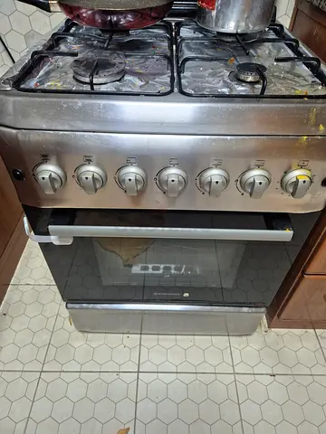 Reliable Gas Range with Oven