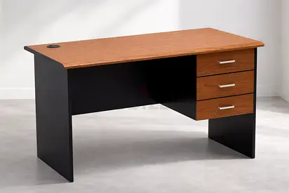 Modern Oak Manager Office Table with Lockable Drawers - Luxury Office Desk For Home  Office