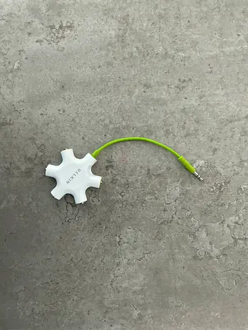 Splitter Audio Adapter