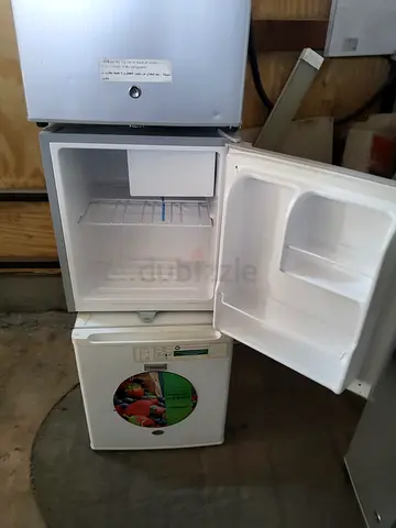 Mini fridge