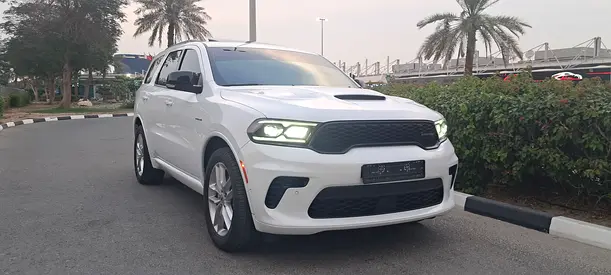 DURANGO 2024 R/T V8 5.7L ,GCC FREE SERVICE 100000 KM +5 YEAR WARRANTY TRADING FUTTAIM  - FULL OPTION