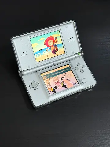 Nintendo DS Lite  – Loaded with Popular Games