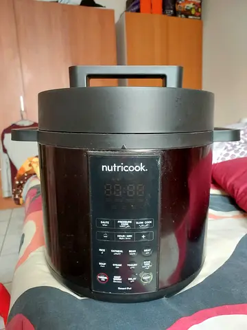 Nutricook Multi-Cooker 6 liter-Versatile Kitchen Appliance for Easy Cooking