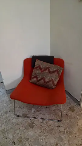 Single chair