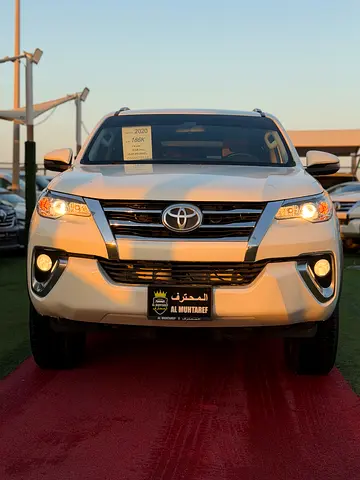 2020 Toyota FORTUNER 照片 16